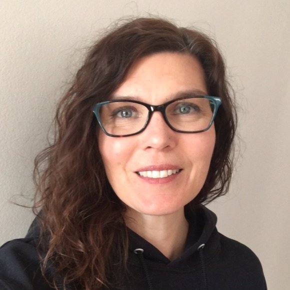 Meet your Posher, Dana - Picture 1 of 1